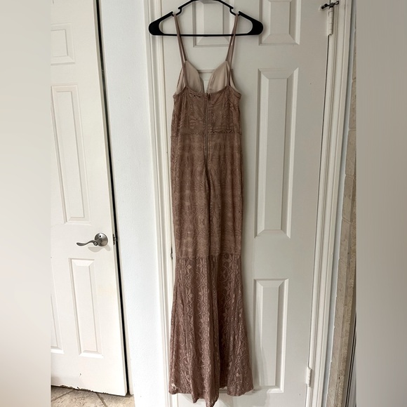 Privy Lace Mermaid Tan Colored Dress size medium - Picture 3 of 6